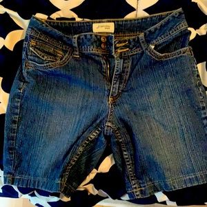 Ladies jean shorts